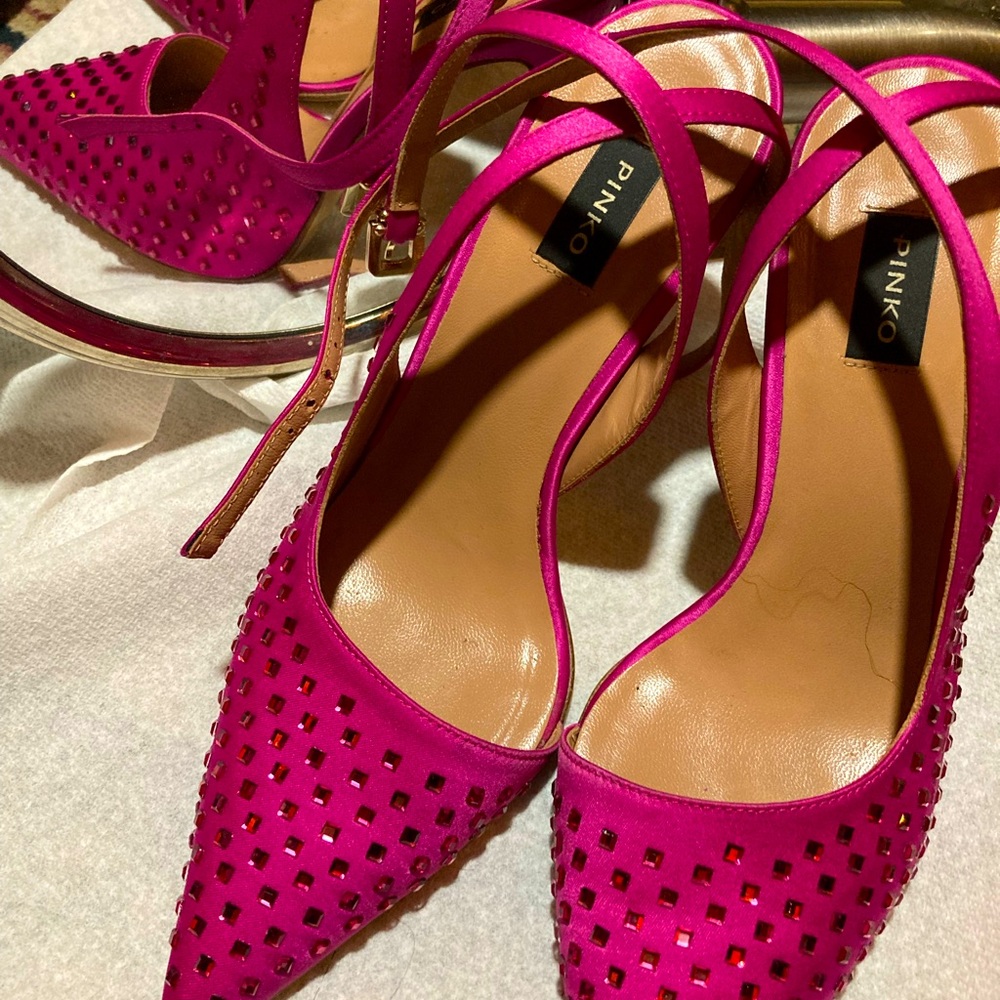 Pinko Designer One if a Kind New Style Pointy Stiletto Party Heels 38 Italian
